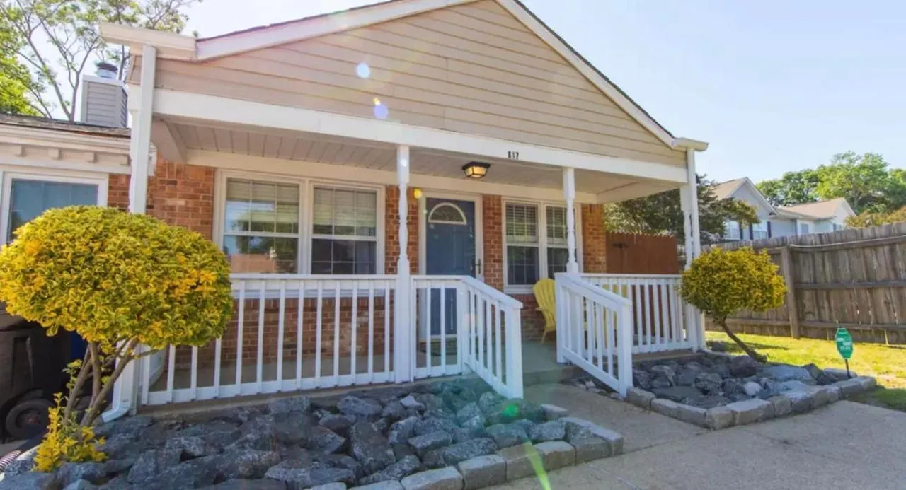 Cheerful 2 Bedroom Home Near Virginia Wesleyan Virginia Beach United States