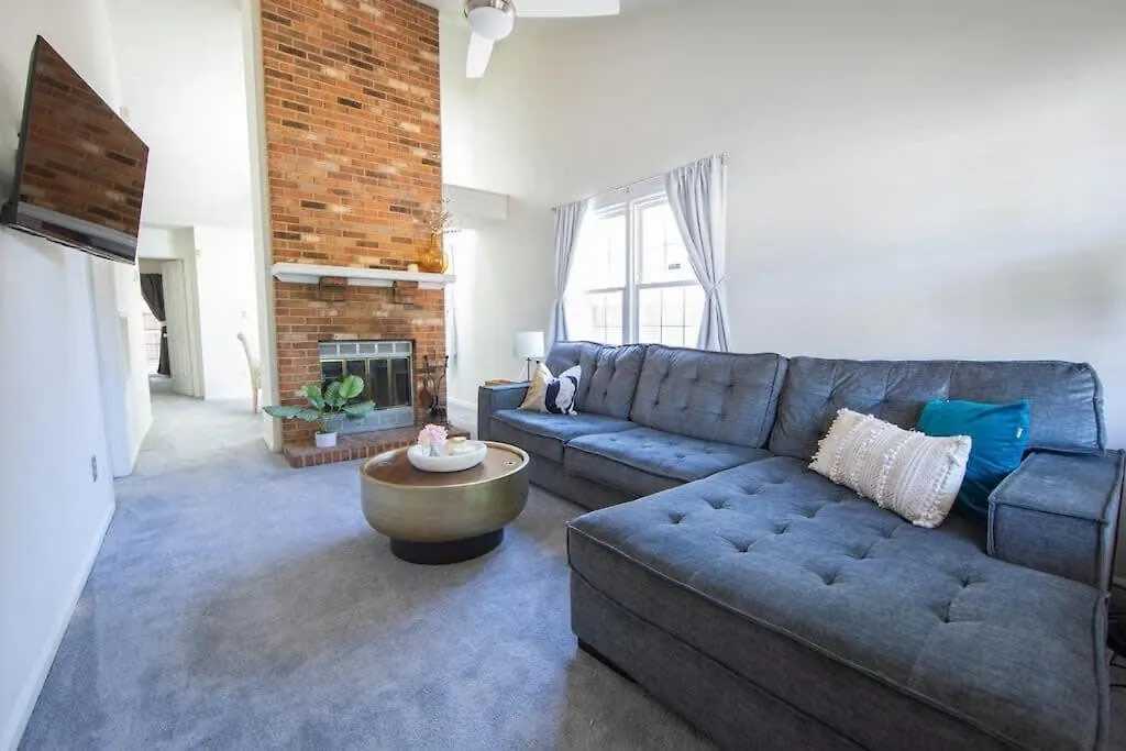 Cheerful 2 Bedroom Home Near Virginia Wesleyan Virginia Beach 0*,