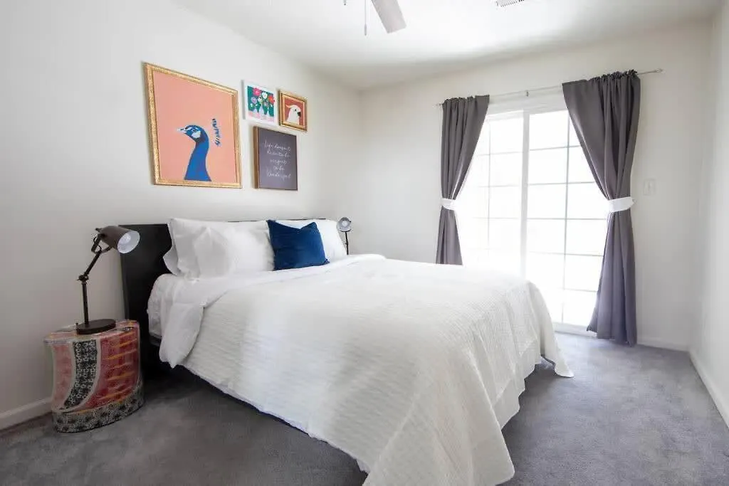 Cheerful 2 Bedroom Home Near Virginia Wesleyan Virginia Beach Holiday home